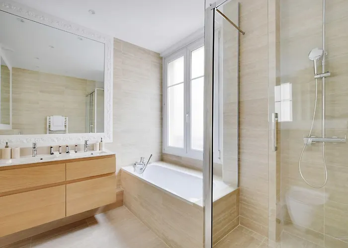 Apartament Exceptional - 3bd 6p - Trocadero Paryż